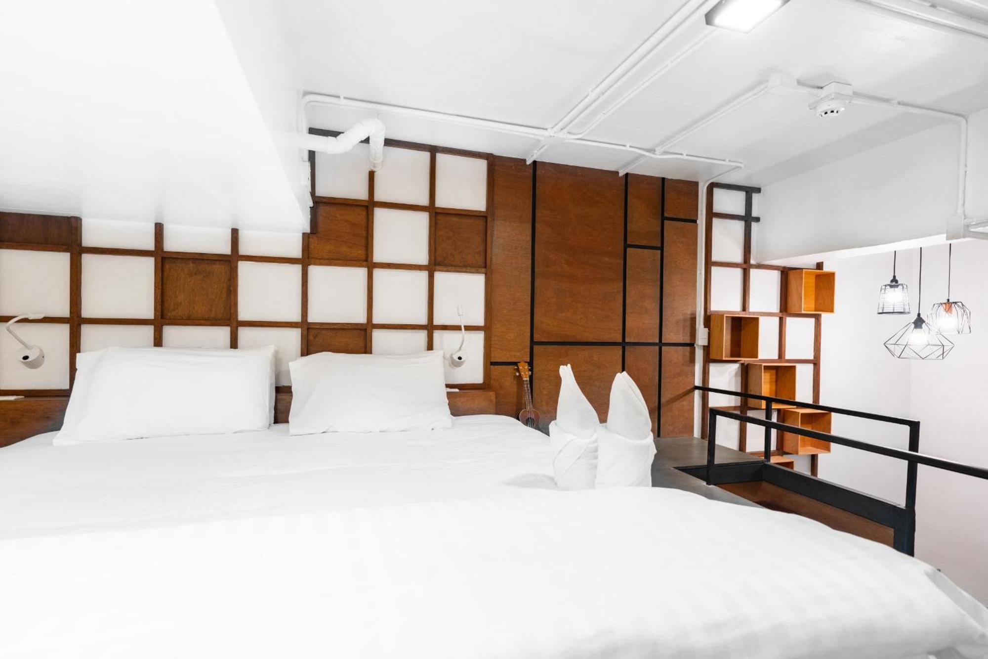 Book A Bed Poshtel - Sha Plus Phuket Exterior photo