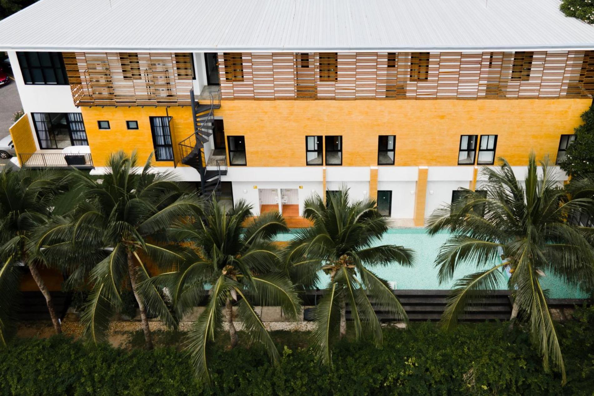 Book A Bed Poshtel - Sha Plus Phuket Exterior photo