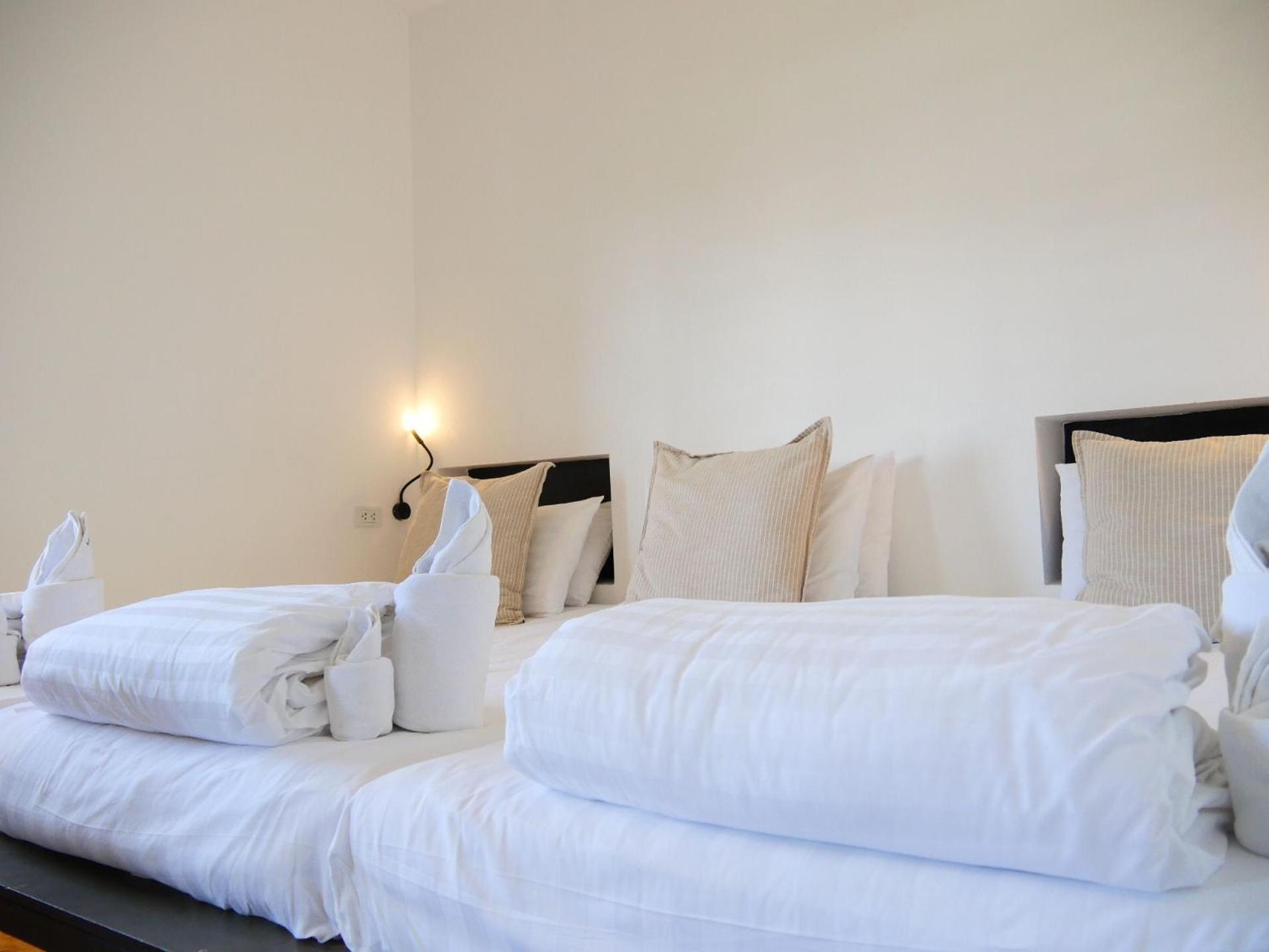 Book A Bed Poshtel - Sha Plus Phuket Exterior photo